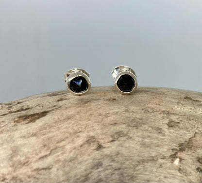 Tiny Black Spinel stud earrings