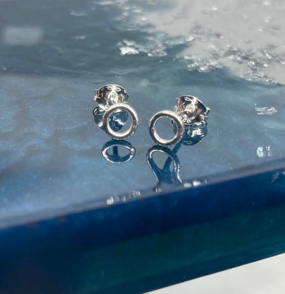 Tiny open circle stud earrings